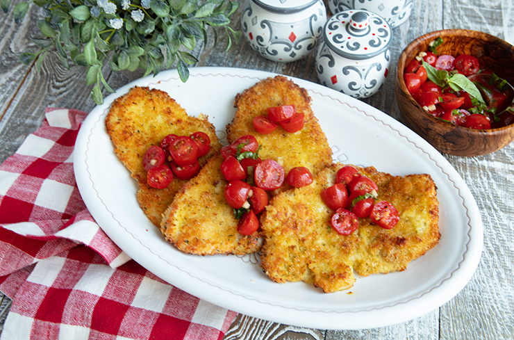 Crispy Chicken Cutlets With Fresh Tomatoes