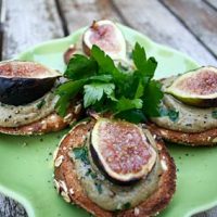 Tuscan Liver Bruschetta With Caramelized Figs