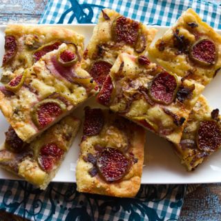 Focaccia With Figs, Caramelized Onions, & Gorgonzola Cheese