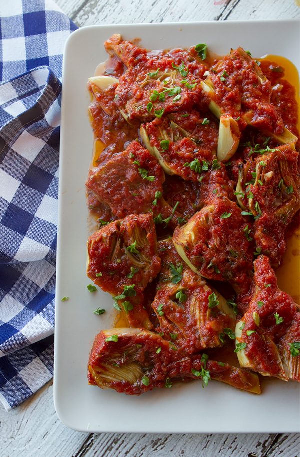 Braised Artichokes In Tomato Sauce Italian Food Forever