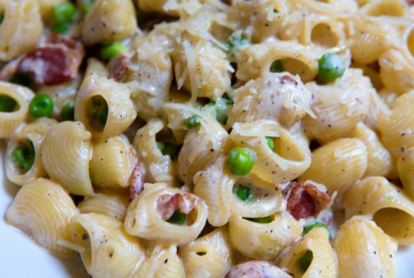 Creamy Pea & Pancetta Pasta | Italian Food Forever