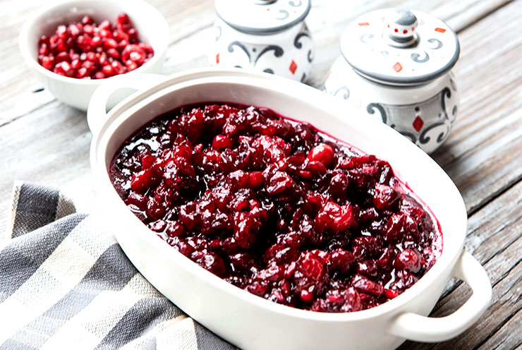 Tangy Cranberry Pomegranate Sauce